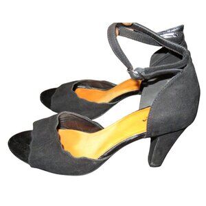 Arizona Jean Company Galloway Black Scallop Suede Leather Open Toe Strappy Heels